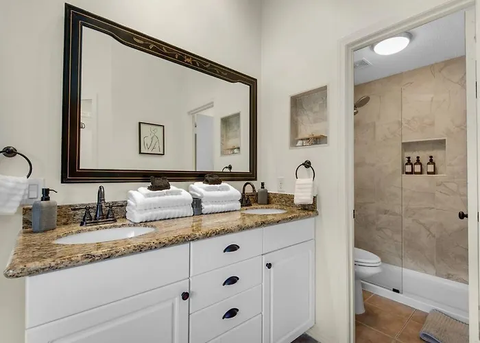 Holiday home Private Oasis, Pool, Downtown Pns & 3br-2,5bt Pensacola